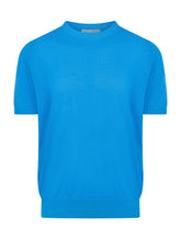 Knitted cotton T-shirt. Round neck. Short sleeves. Collar, hem and ribbed cuffs. - Amaranto | $store$