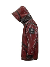 Stone Island Giacca Laminata Bordeaux con Collo Trapuntato - Abbigliamento Uomo | $store$